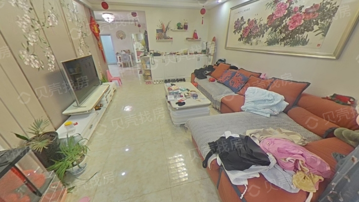 金水湾，下沉式庭院，适宜两代人居住，买一层用两层-客厅