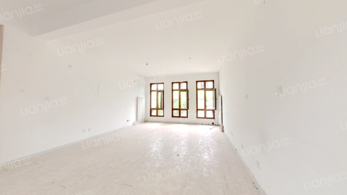 海逸王墅二手房实景图