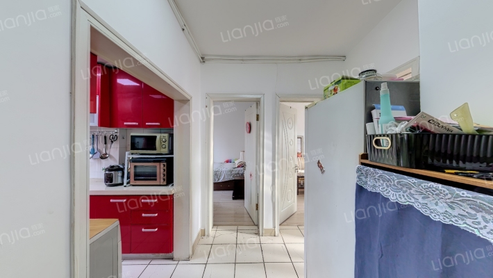 昆明路(体育馆街)二手房实景图