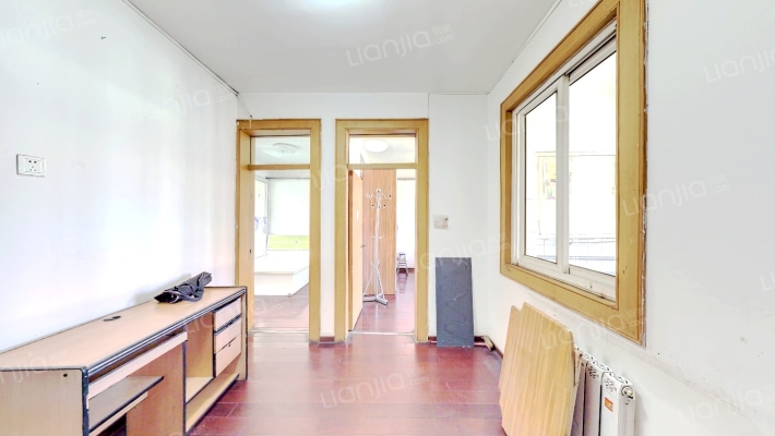 市税务局二手房实景图