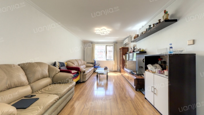 新德街35号院二手房实景图