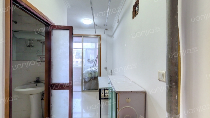 和平新村社区二手房实景图