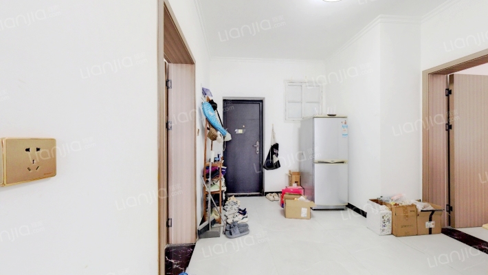 地膜厂家属院二手房实景图