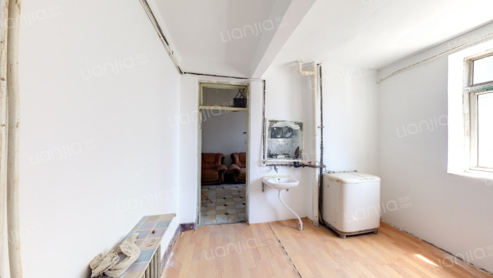 棉二大院社区二手房实景图