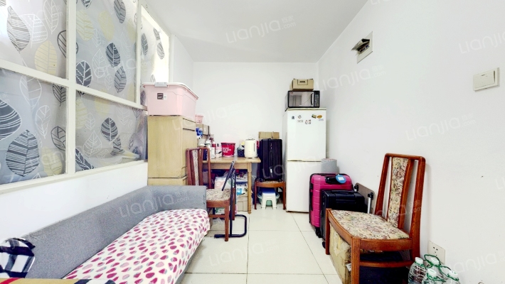 红居斜街4号院二手房实景图