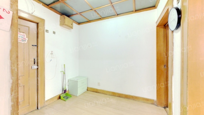 八里庄东里北巷二手房实景图