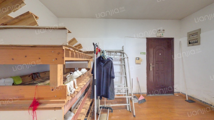 天龙湾花园二手房实景图