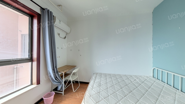 华亚新领地二手房实景图