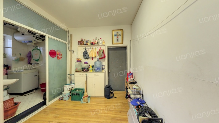 电力医院宿舍二手房实景图