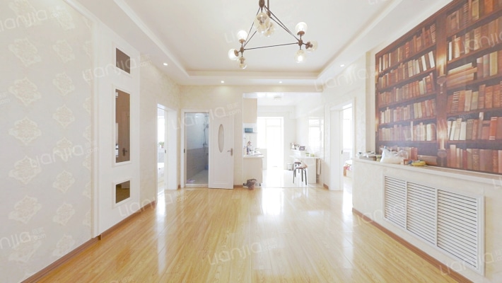 新曲线小区二手房实景图