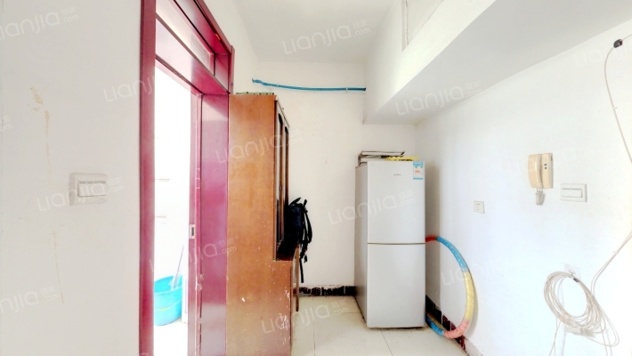 市卷烟厂宿舍西院二手房实景图