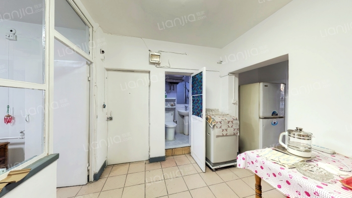 梁家园东胡同甲1号院二手房实景图