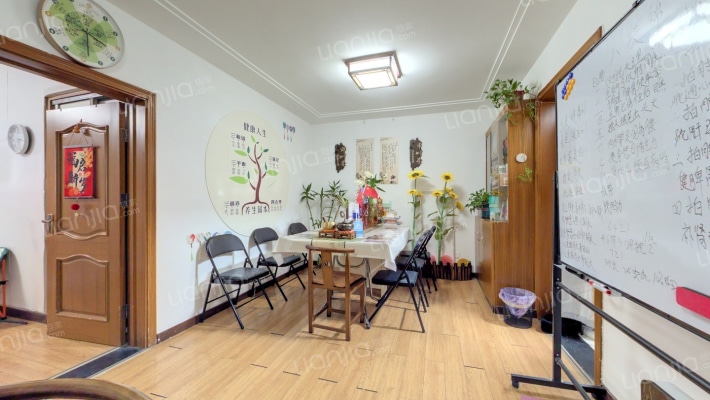 莲怡园一区二手房实景图