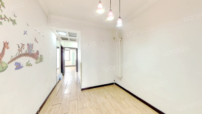 大山子南里二手房实景图