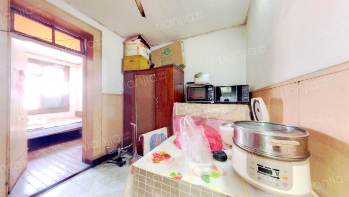 宝塔桥东街15号大院二手房实景图