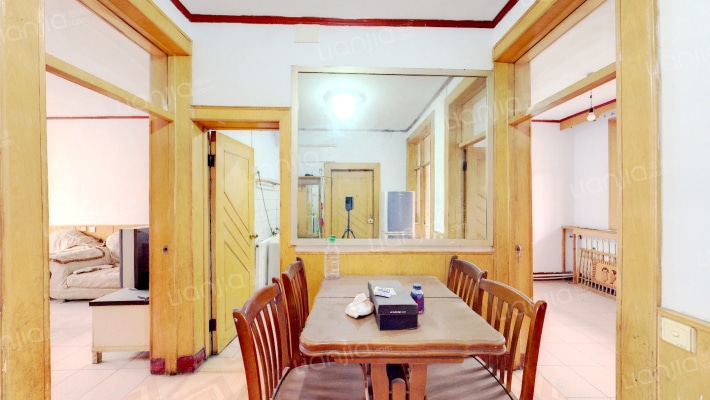 自来水家属楼二手房实景图