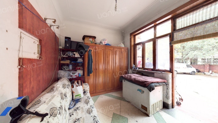 爱国楼3号二手房实景图