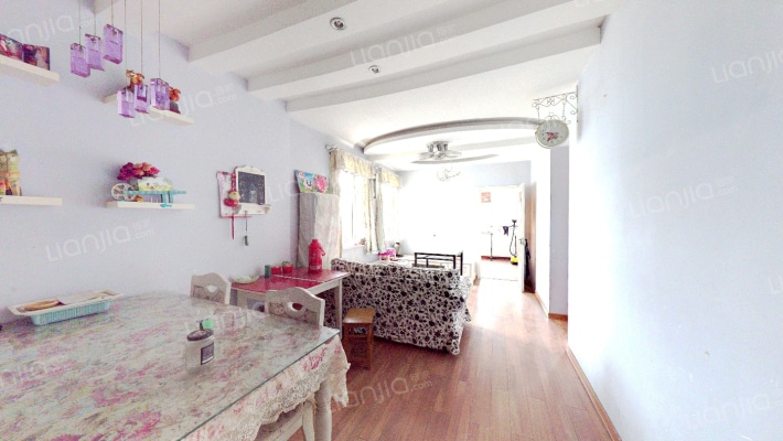 中山北路200号-2二手房实景图