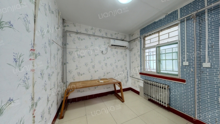 济南市中心医院宿舍二手房实景图