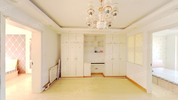 长影十一宿舍二手房实景图