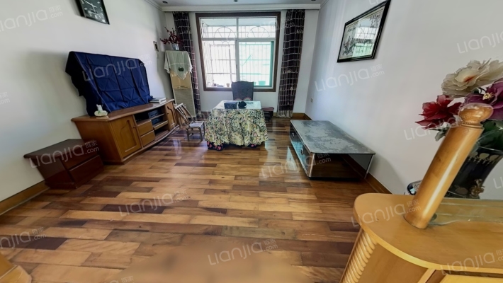 市林业局宿舍二手房实景图