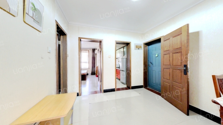 蓝地怡园二手房实景图