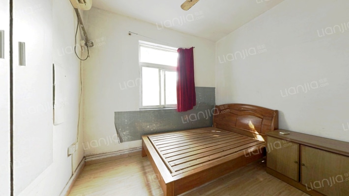 新华二村二手房实景图