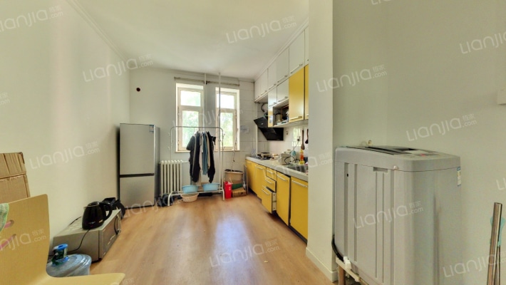 交大东路32号院二手房实景图