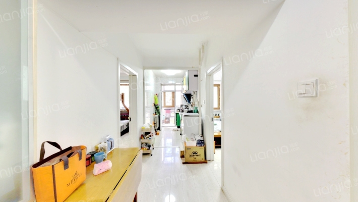 经纬四道街二手房实景图