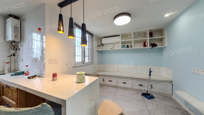 天盛居二手房实景图