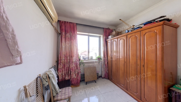 新华西里二手房实景图