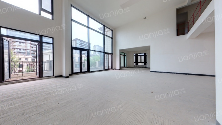 龙湖舜山府二手房实景图