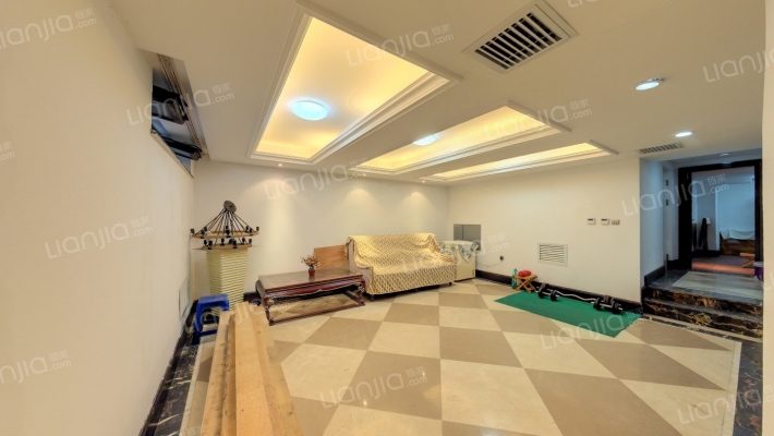 宏发唐宁道5号二手房实景图