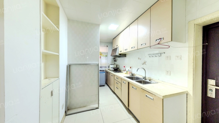 蔡家花园二手房实景图