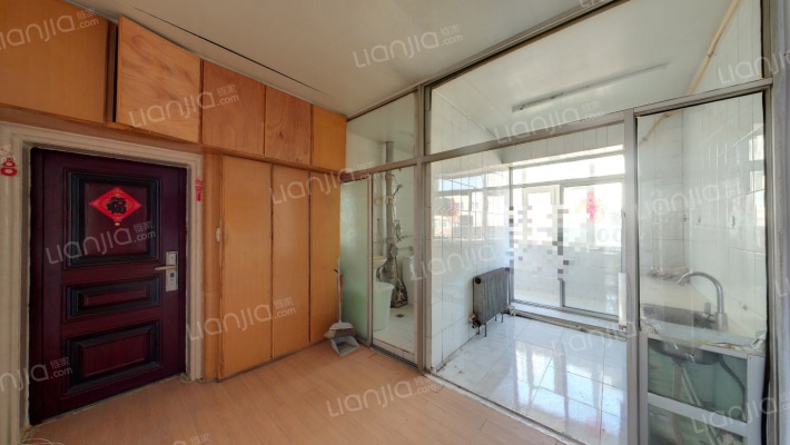 财专小区二手房实景图