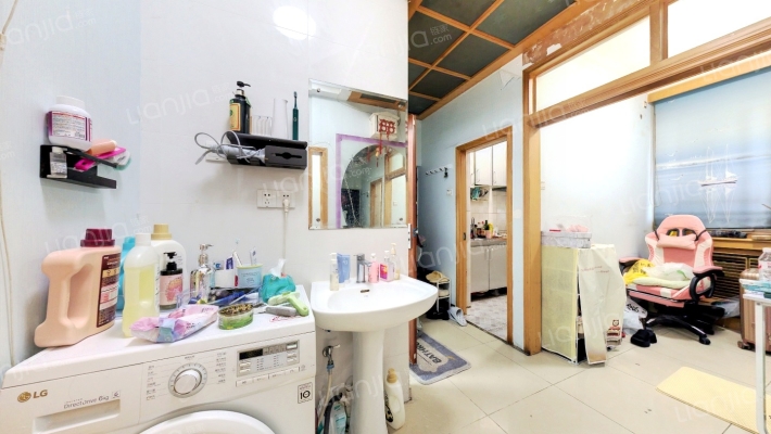 十里堡东里二手房实景图