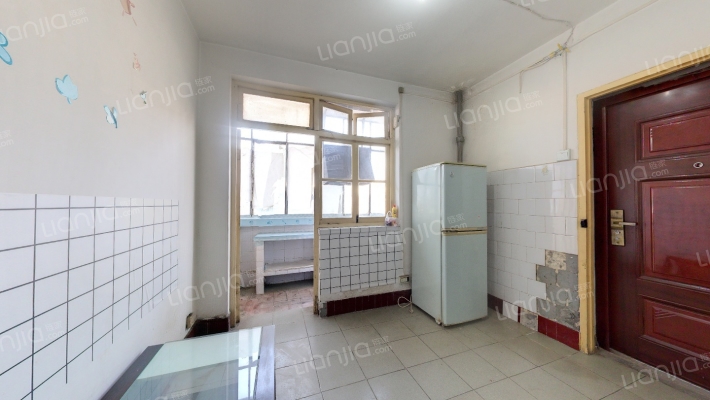 索罗巷95号院二手房实景图