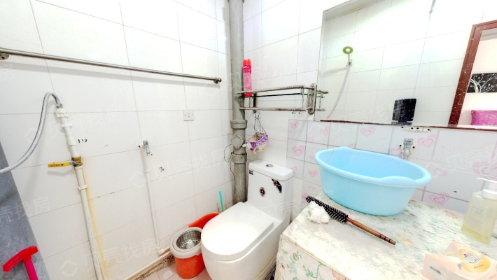 友好 深圳城 地矿局西苑 小两室 看房方便 价格可优惠-卫生间