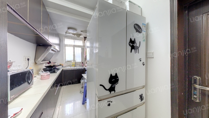 来凤新村二手房实景图