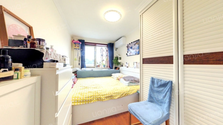 上园村二手房实景图