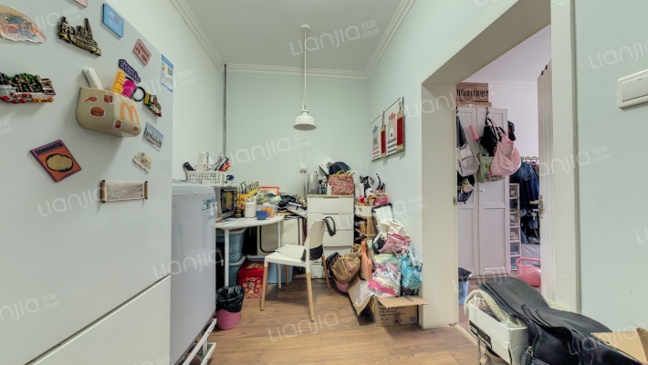 裕中东里二手房实景图