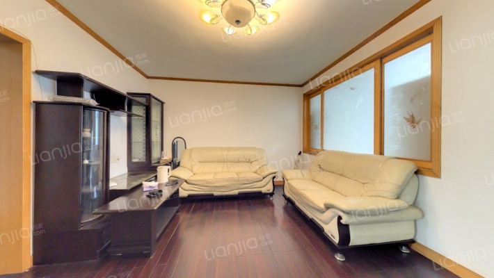 合班村122号二手房实景图