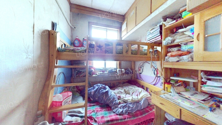 淮北街18号院二手房实景图