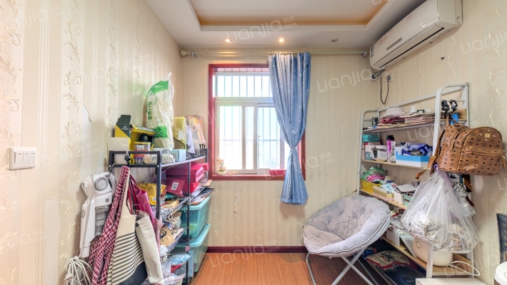 武定新村二手房实景图