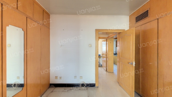 鲁谷村二手房实景图