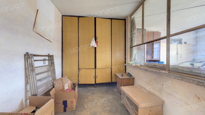 金巢社区二手房实景图