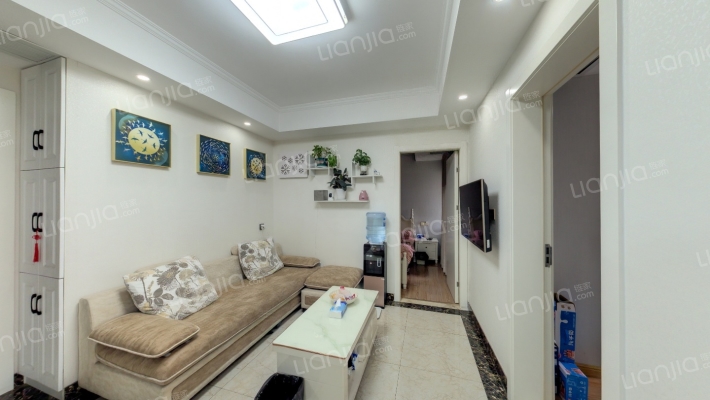 荣城东苑二手房实景图