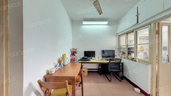 钟灵街54号二手房实景图