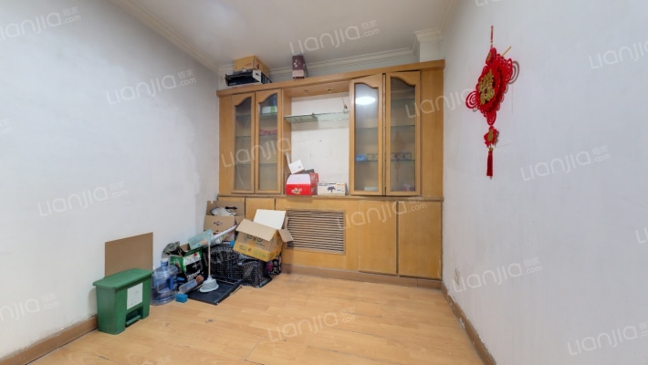 裕中东里二手房实景图