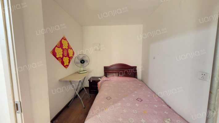 世隆小区二手房实景图